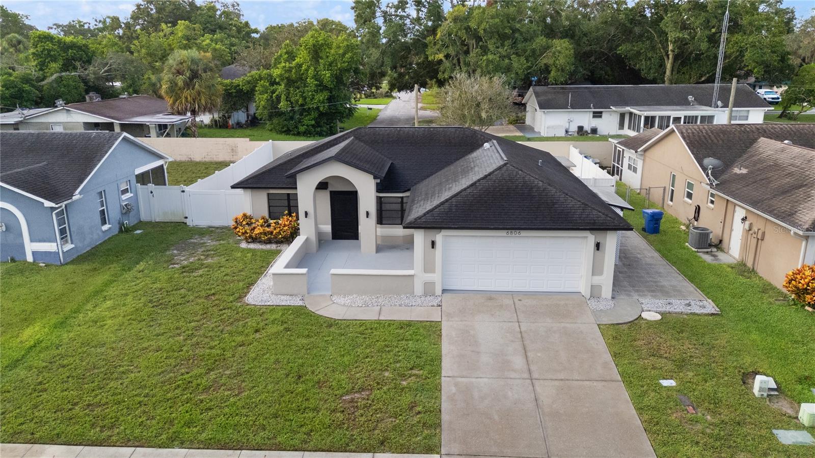 Image 13 of 13 For 6806 Ventura Drive