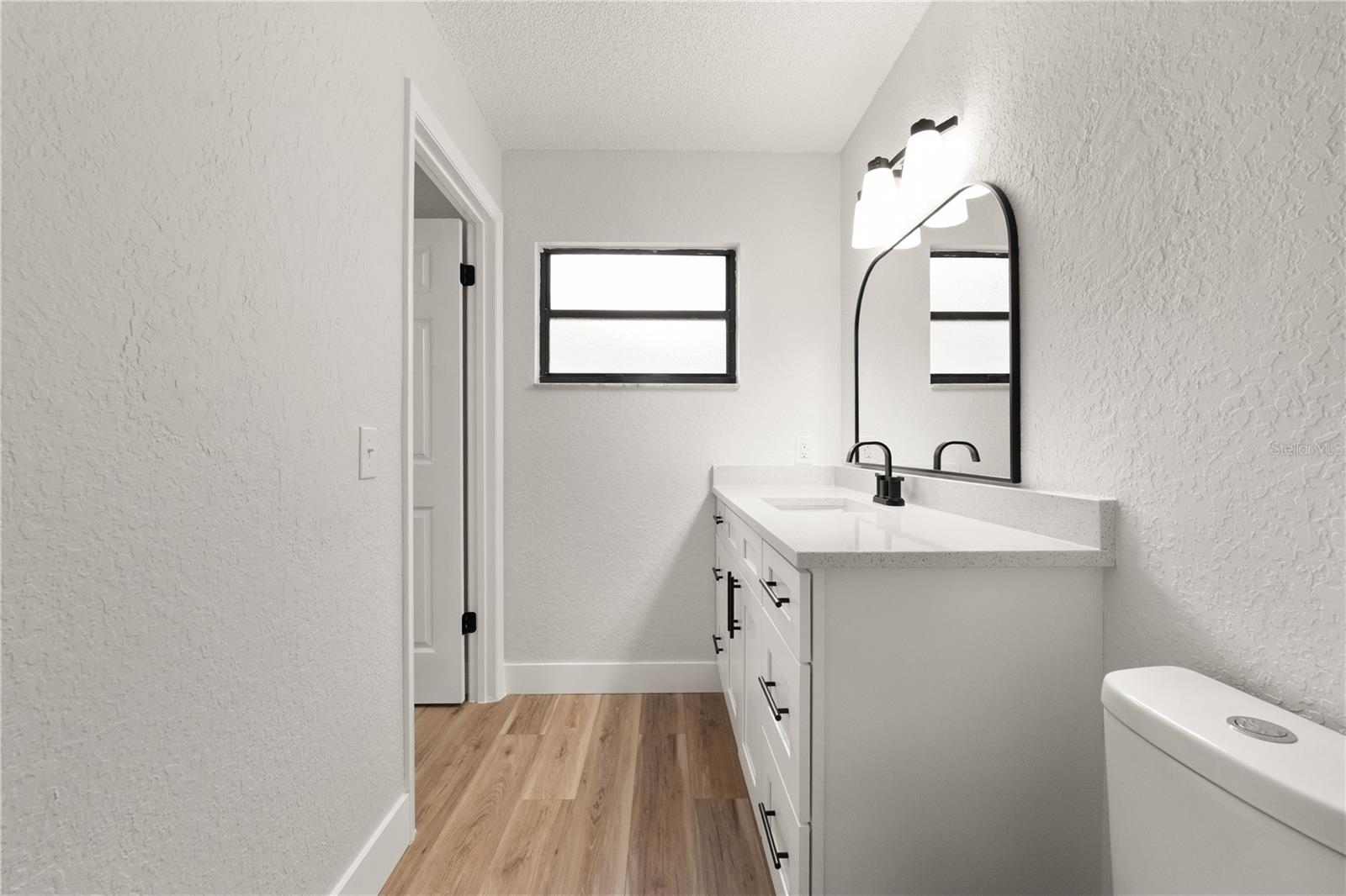 Image 7 of 13 For 6806 Ventura Drive