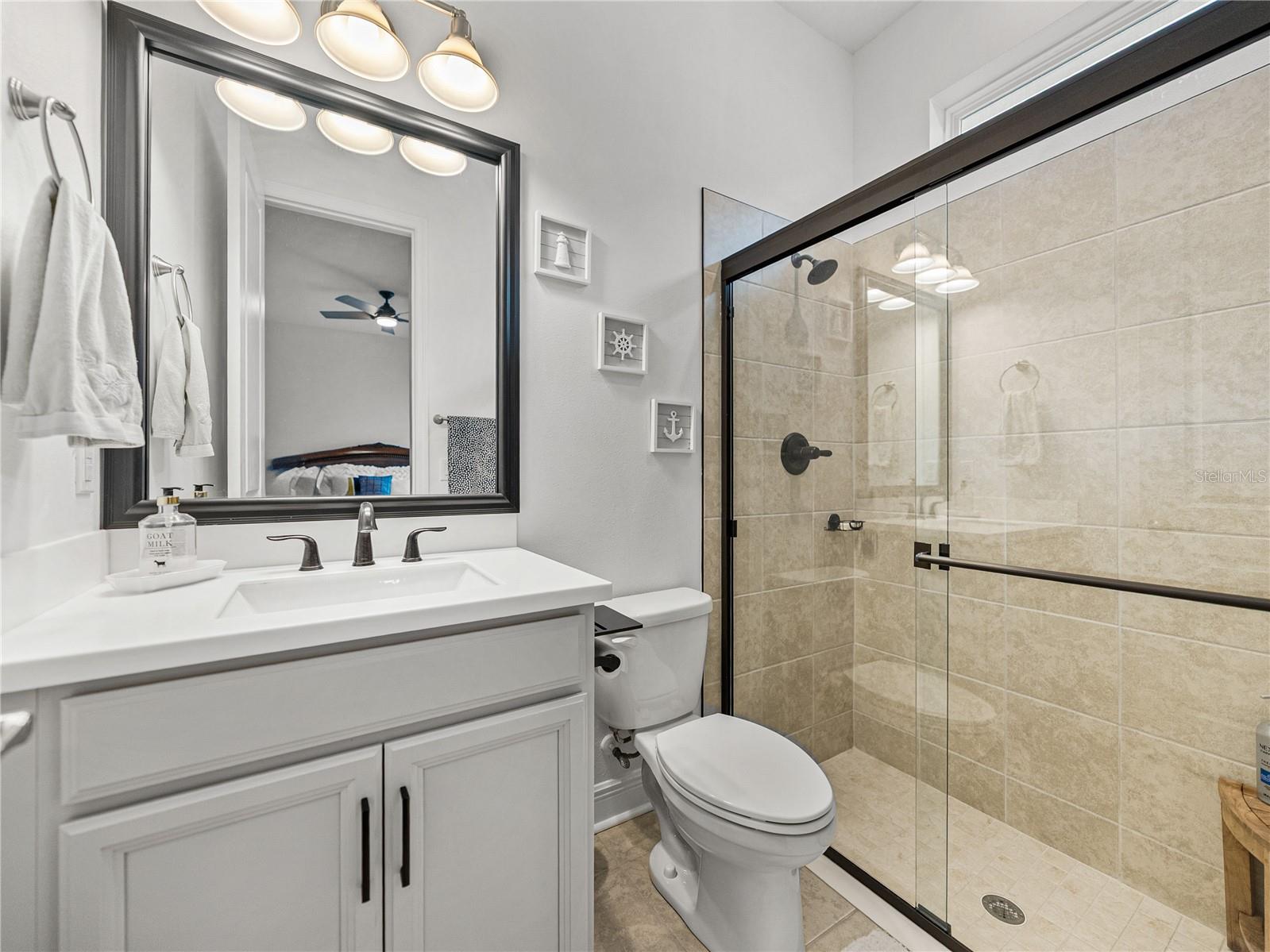 Image 19 of 93 For 7109 Estero Court