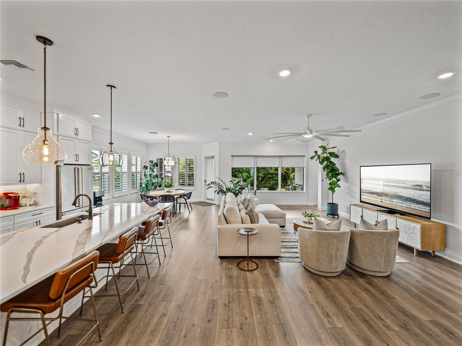 Image 33 of 93 For 7109 Estero Court