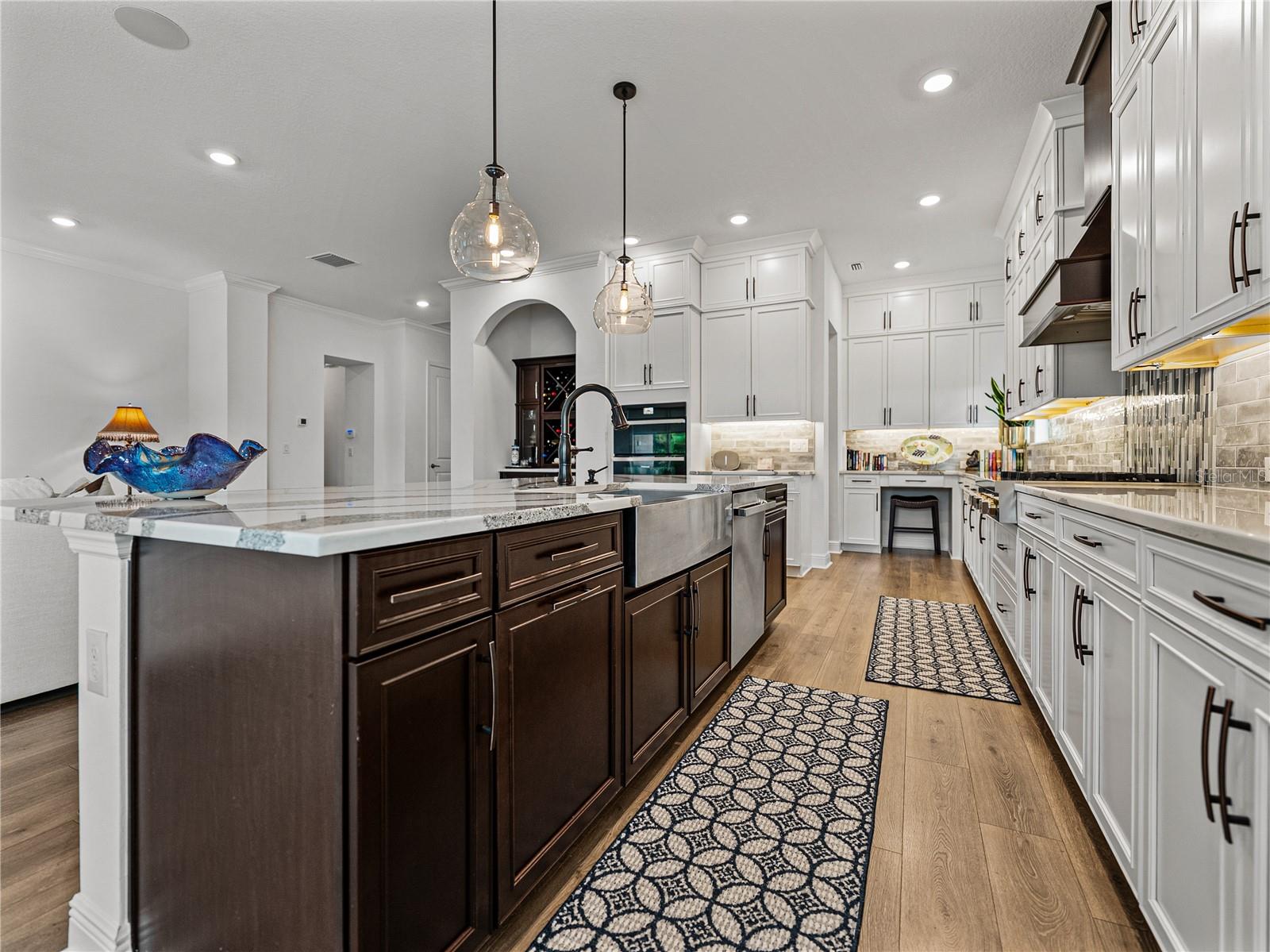 Image 40 of 93 For 7109 Estero Court