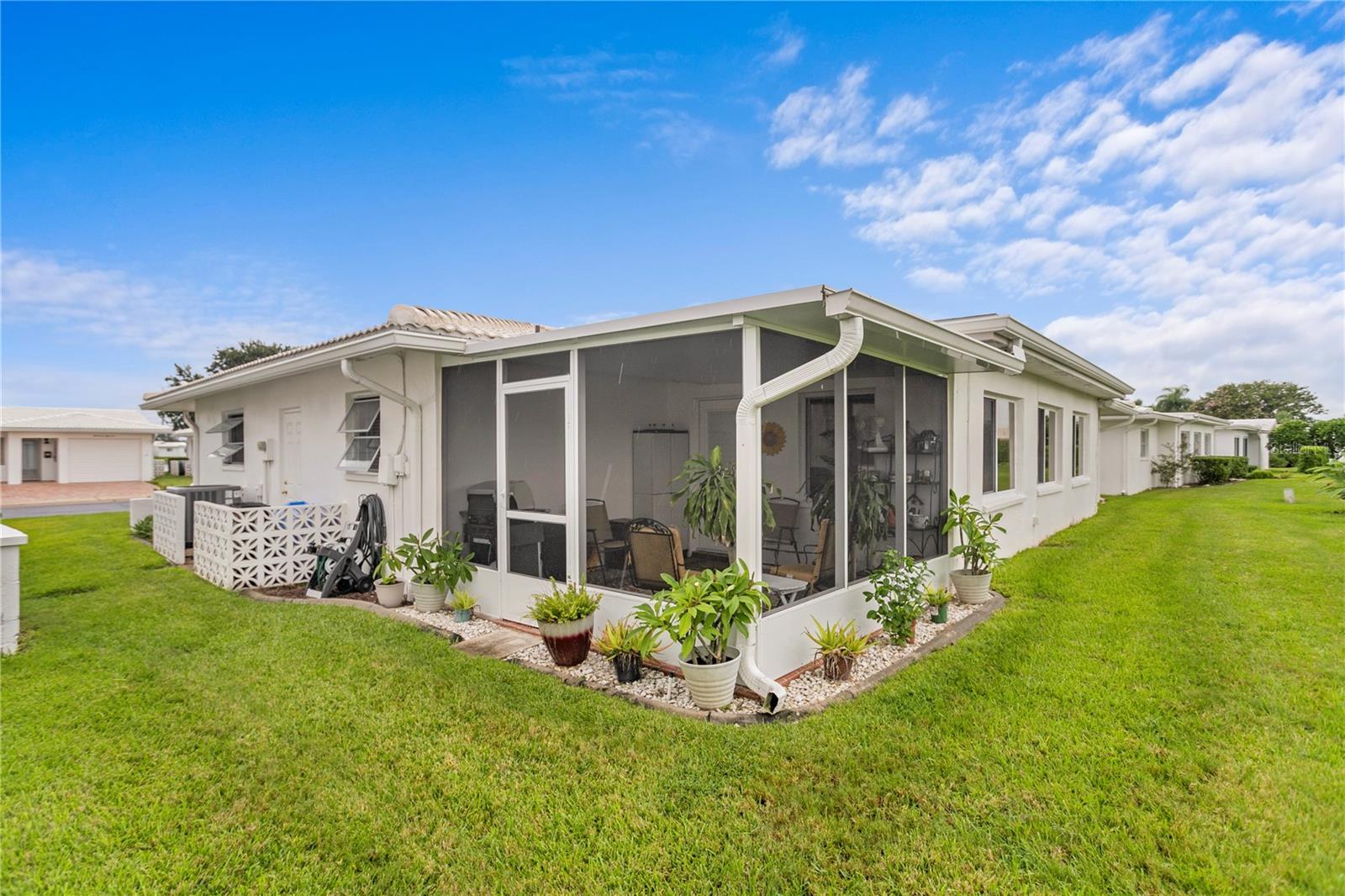 Image 8 of 40 For 3559 100th Avenue N