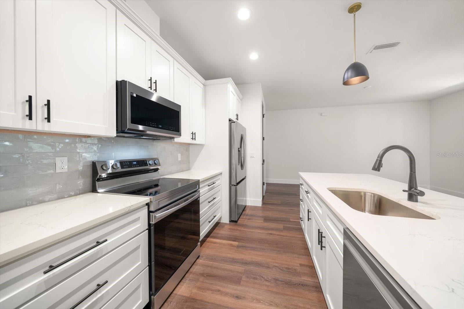 Image 11 of 58 For 4435 78th Street N