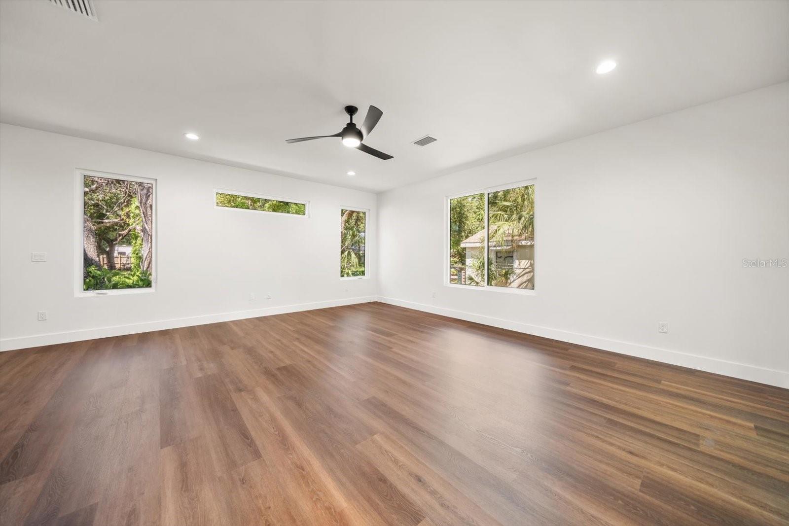 Image 19 of 58 For 4435 78th Street N
