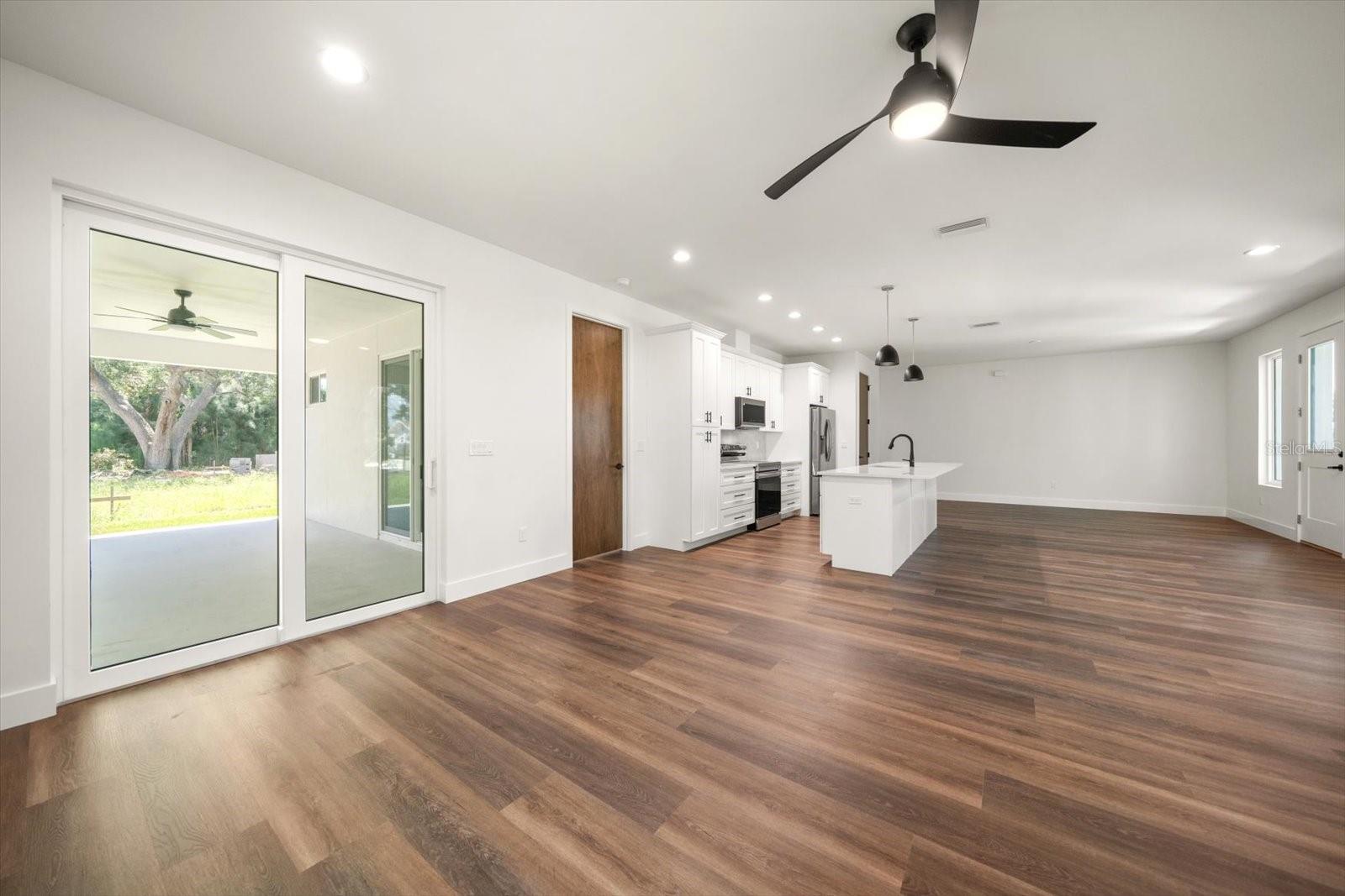 Image 21 of 58 For 4435 78th Street N