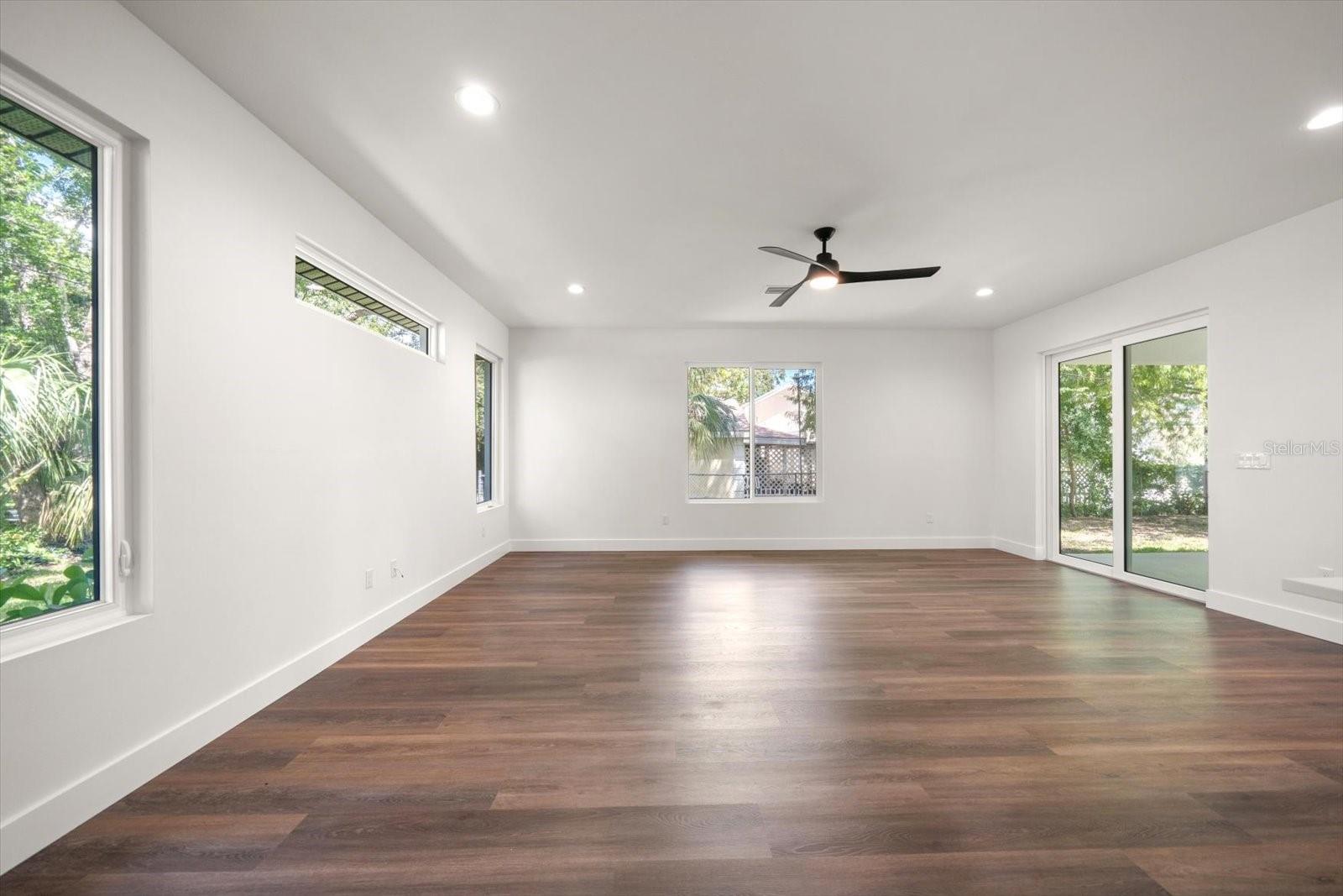 Image 23 of 58 For 4435 78th Street N