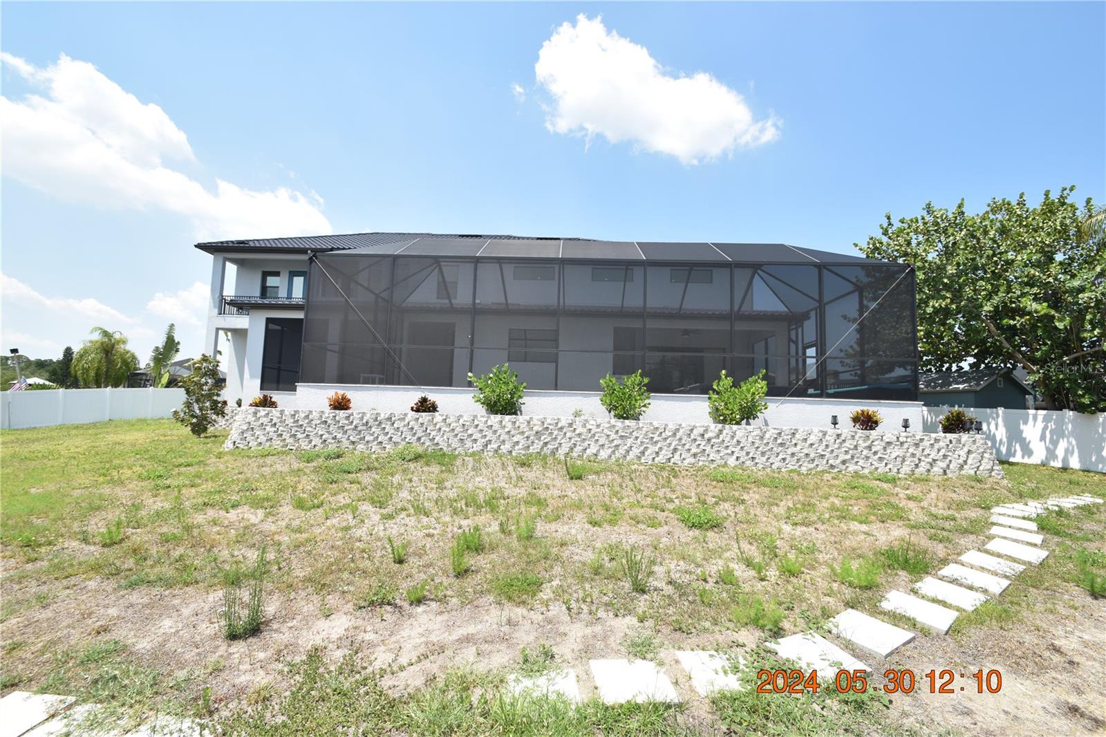 Image 19 of 100 For 6529 Manila Palm Way