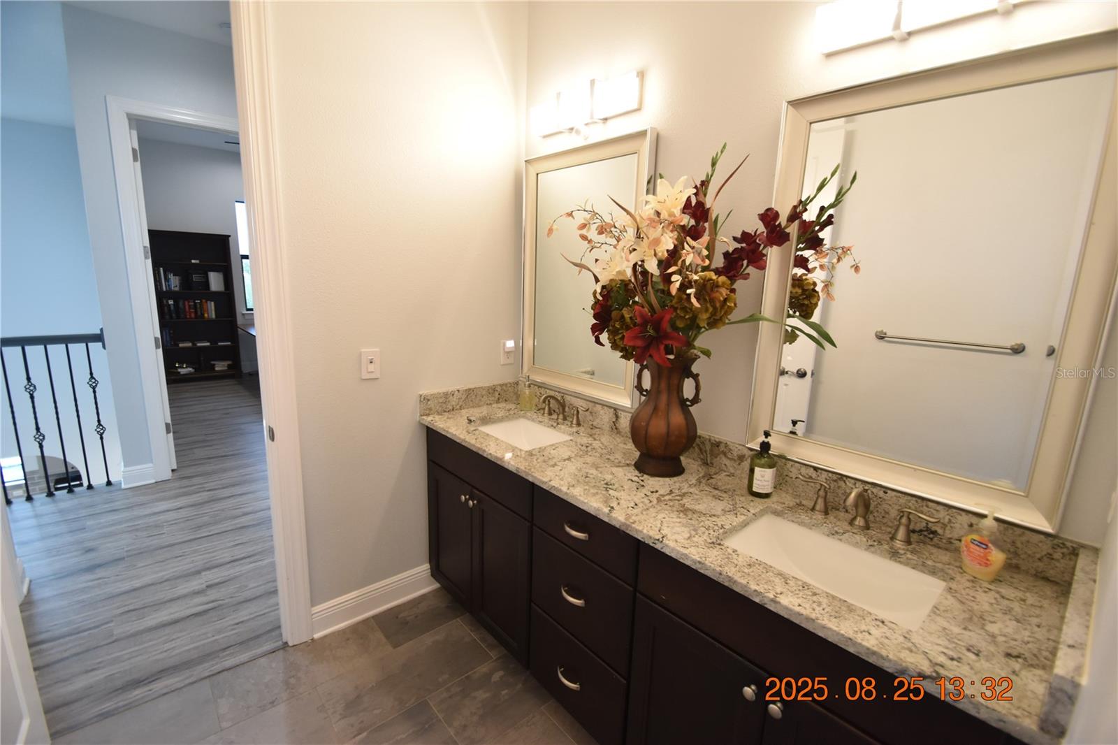 Image 85 of 100 For 6529 Manila Palm Way