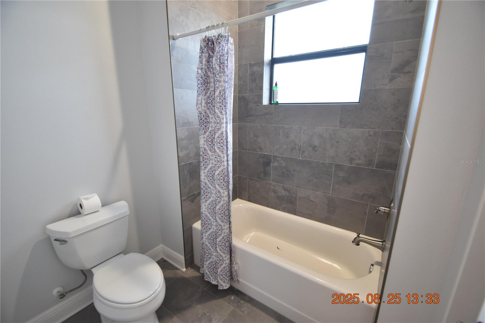 Image 86 of 100 For 6529 Manila Palm Way
