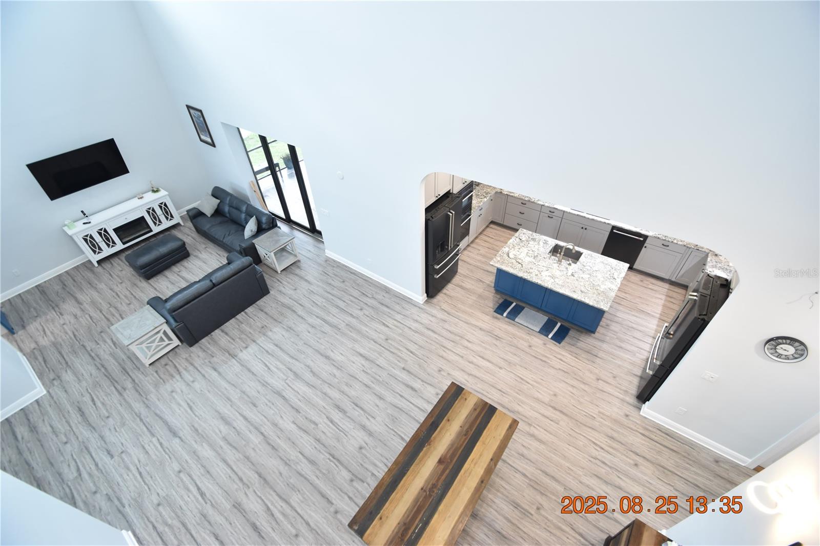 Image 87 of 100 For 6529 Manila Palm Way