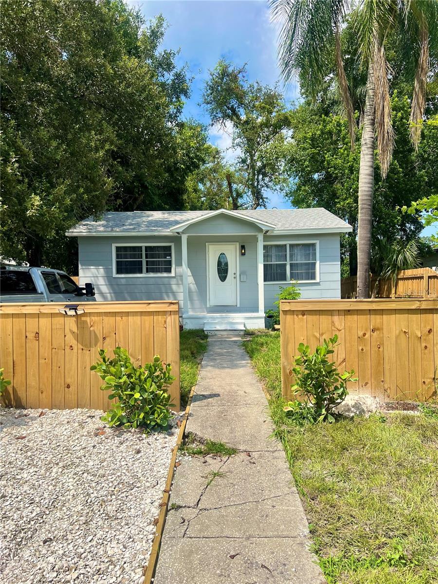 Image 2 of 19 For 3827 18th Avenue S