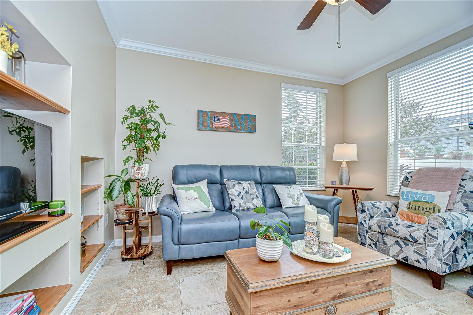 Image 21 of 45 For 10025 Bentley Way