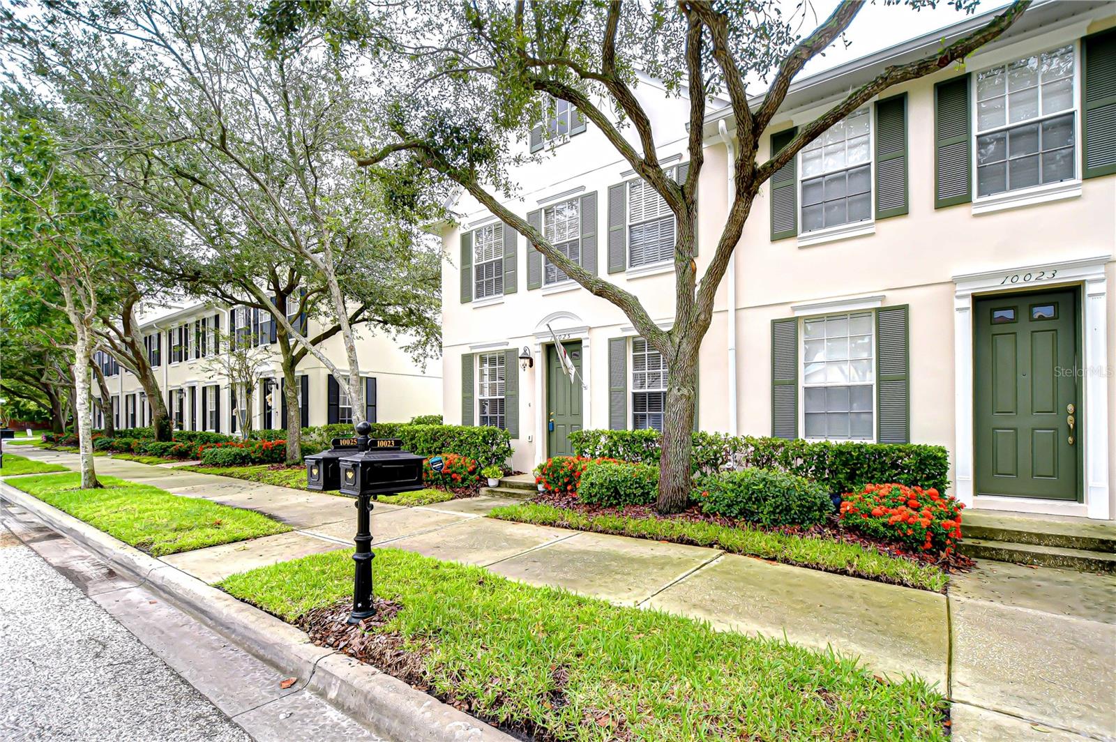 Image 3 of 45 For 10025 Bentley Way