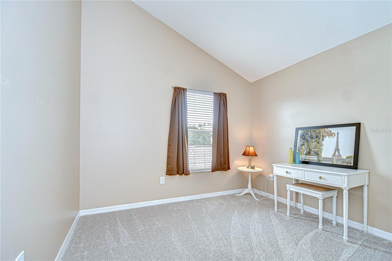 Image 30 of 45 For 10025 Bentley Way