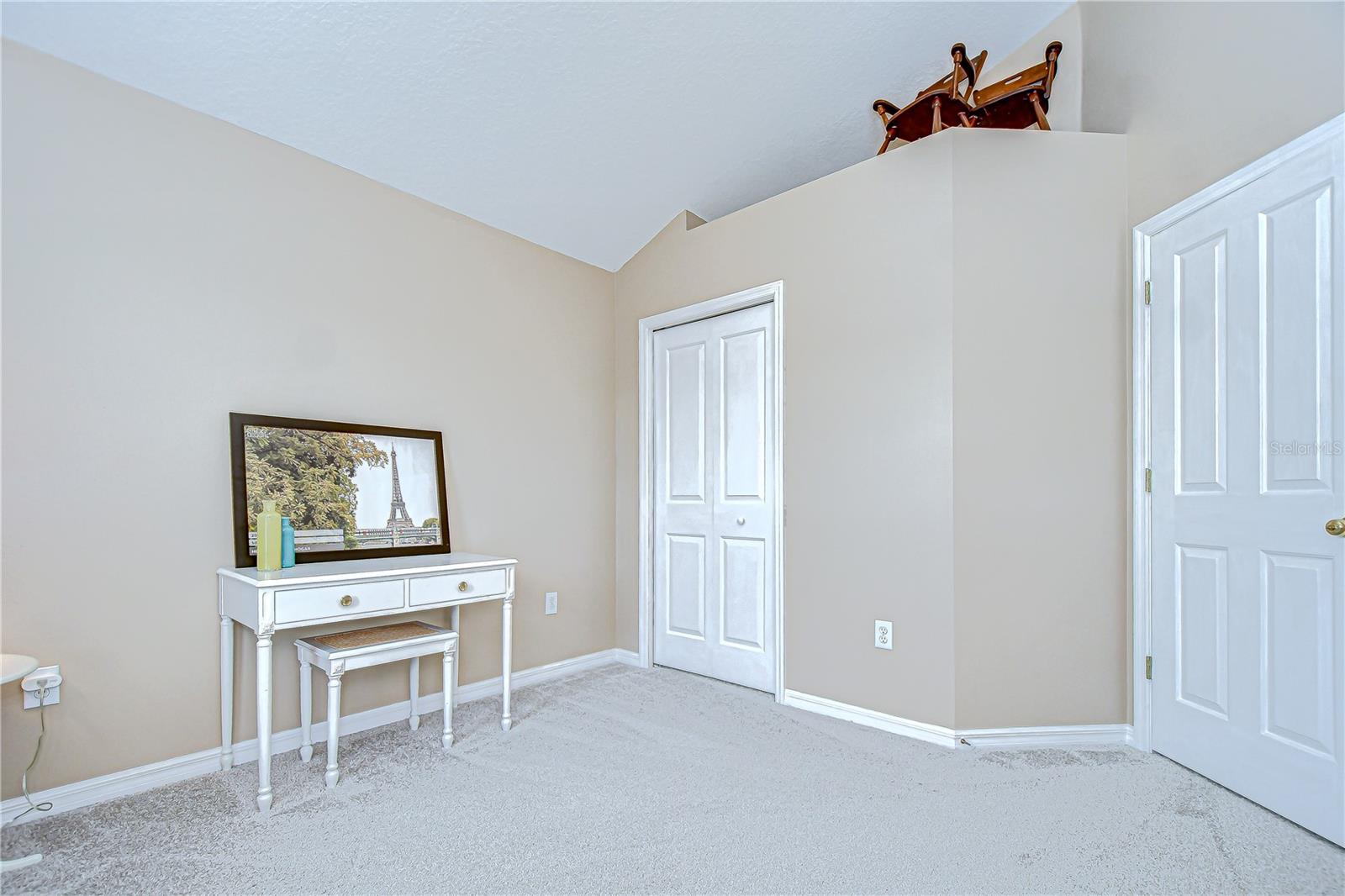 Image 31 of 45 For 10025 Bentley Way