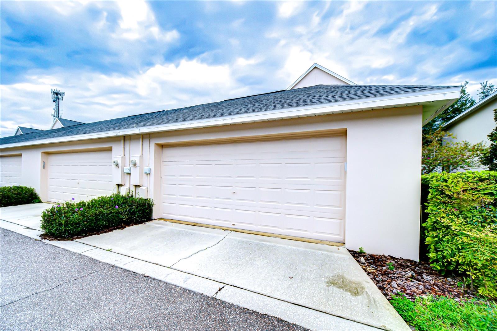Image 38 of 45 For 10025 Bentley Way