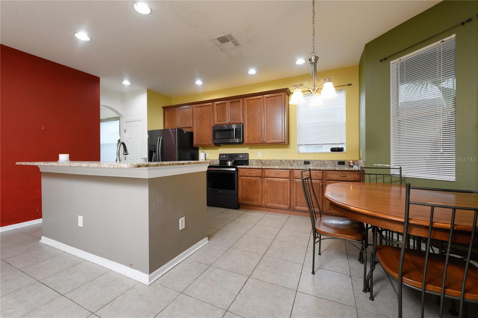 Image 12 of 26 For 3153 Prairie Iris Drive