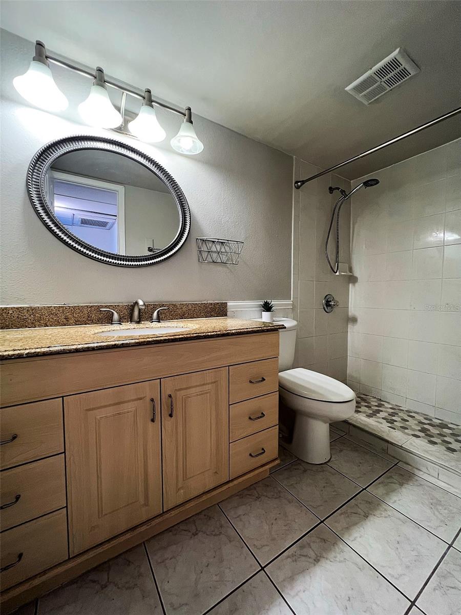 Image 11 of 18 For 8602 Champlain Court 91