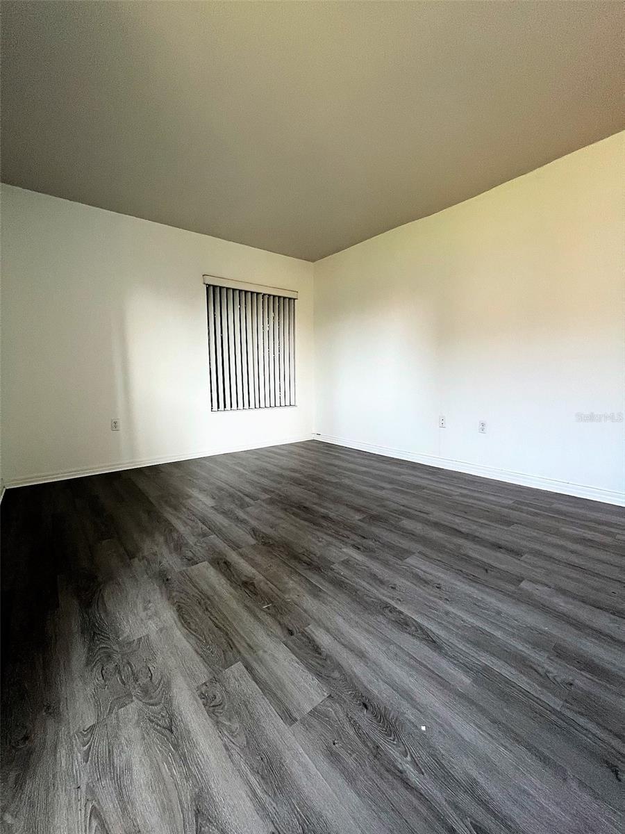 Image 8 of 18 For 8602 Champlain Court 91
