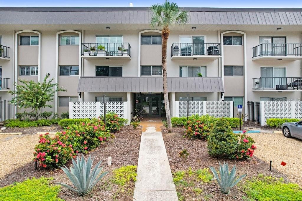 Details for 4611 W Fig Street 208, TAMPA, FL 33609