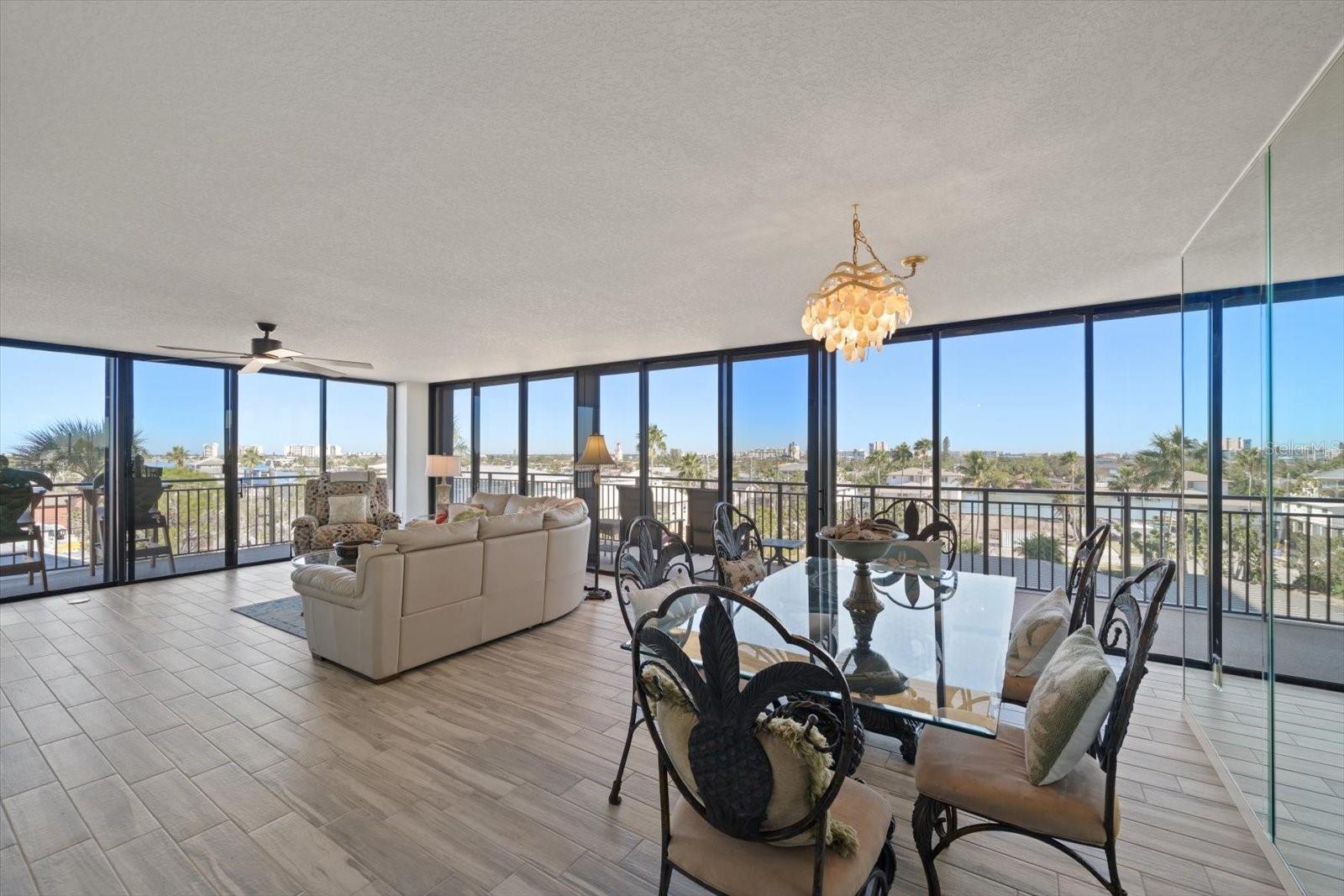 Image 13 of 47 For 7650 Bayshore Drive 406