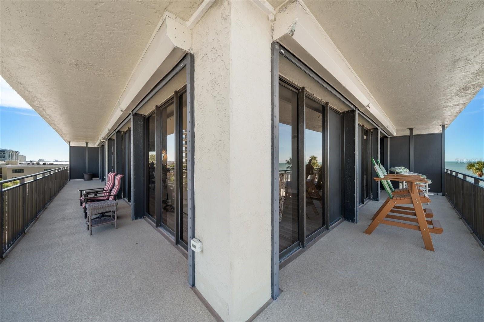 Image 14 of 47 For 7650 Bayshore Drive 406