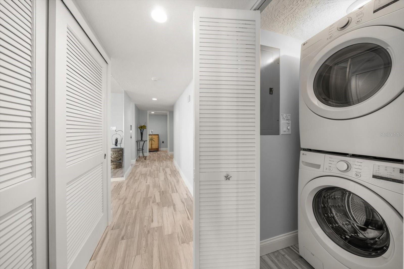 Image 34 of 47 For 7650 Bayshore Drive 406