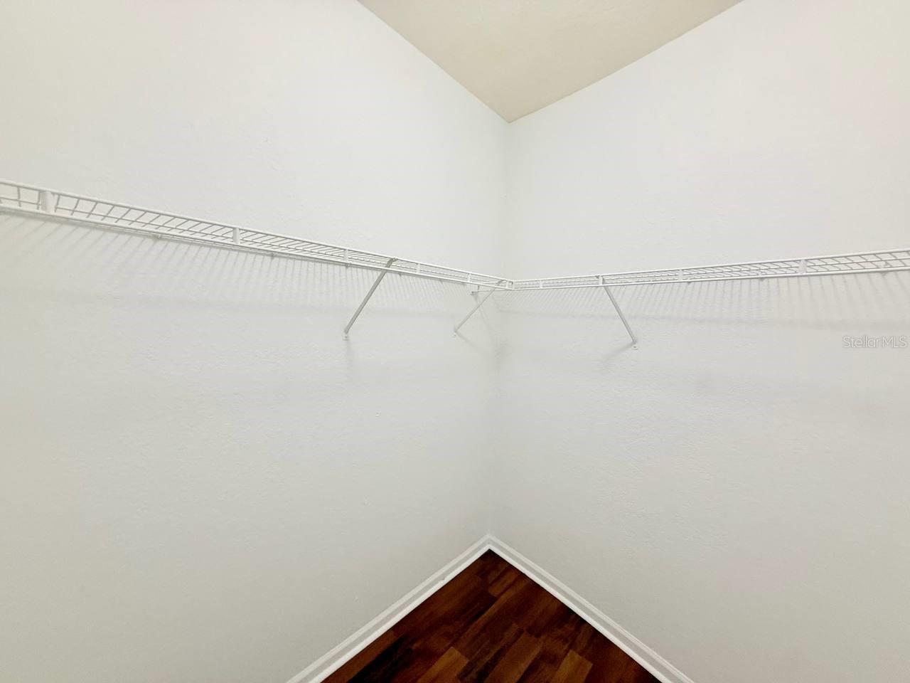 Image 23 of 30 For 17112 Carrington Park Drive 932