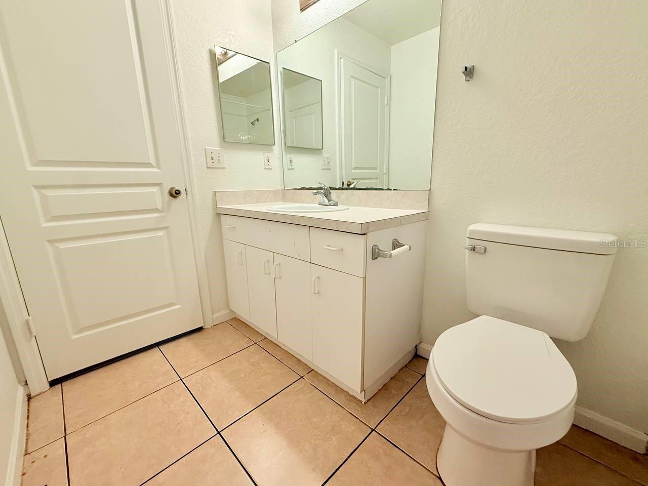 Image 24 of 30 For 17112 Carrington Park Drive 932