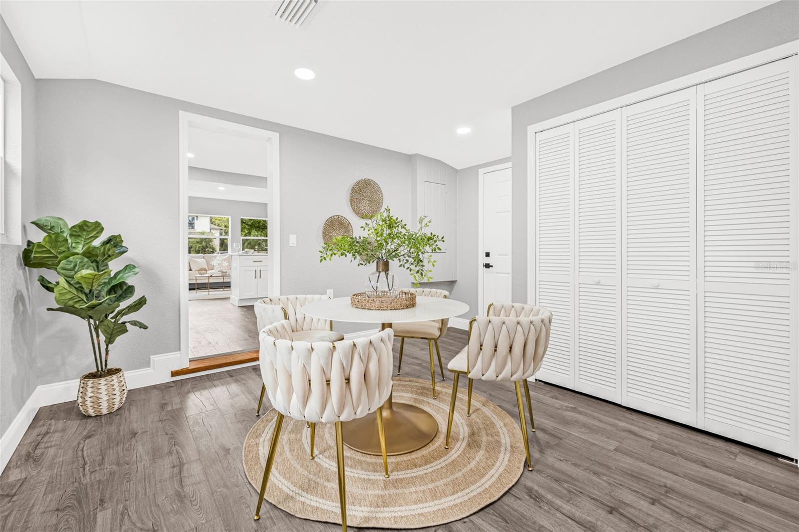 Image 11 of 25 For 1302 22nd Avenue N