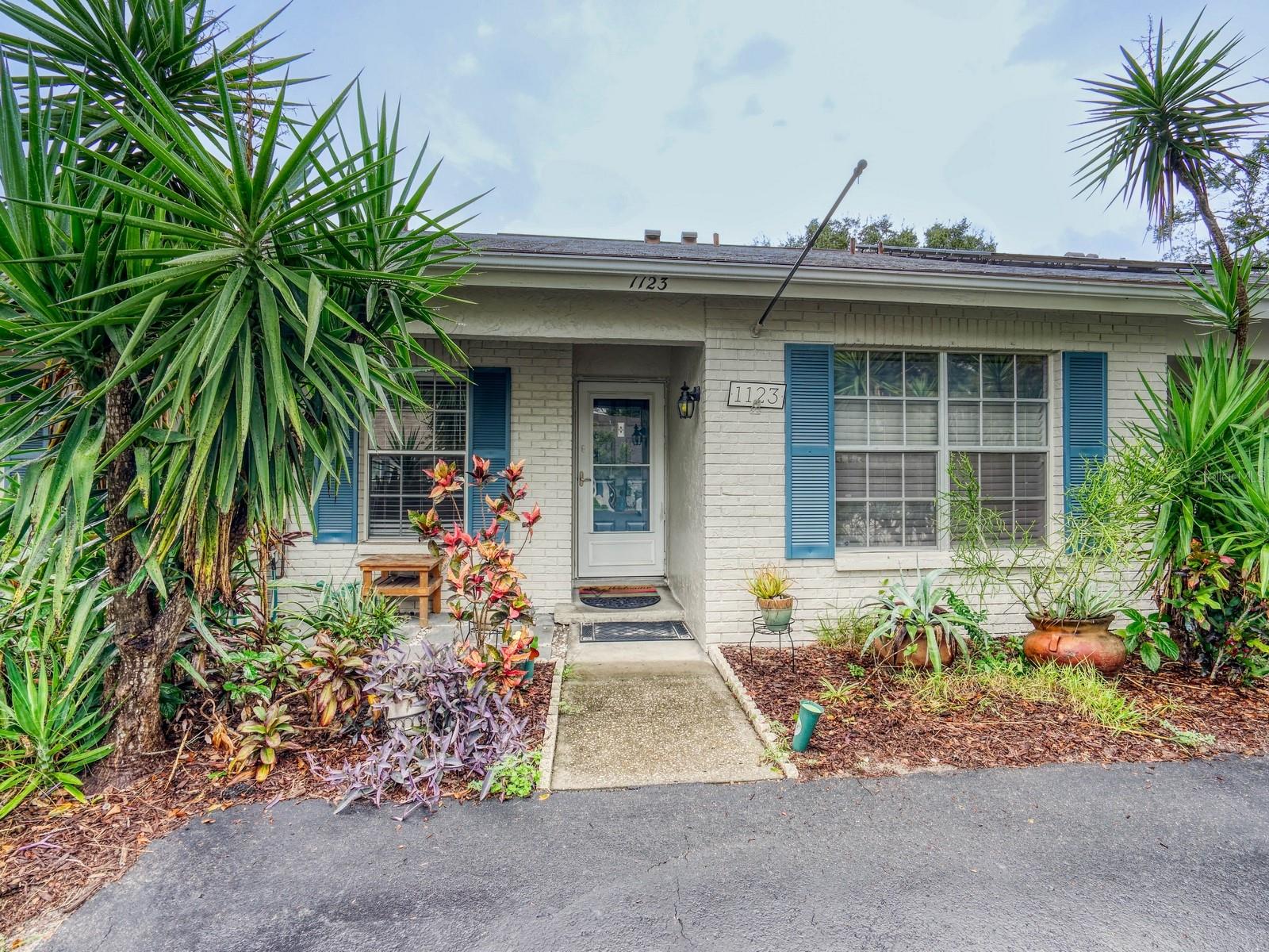 Details for 1123 Thayer Street, SAFETY HARBOR, FL 34695