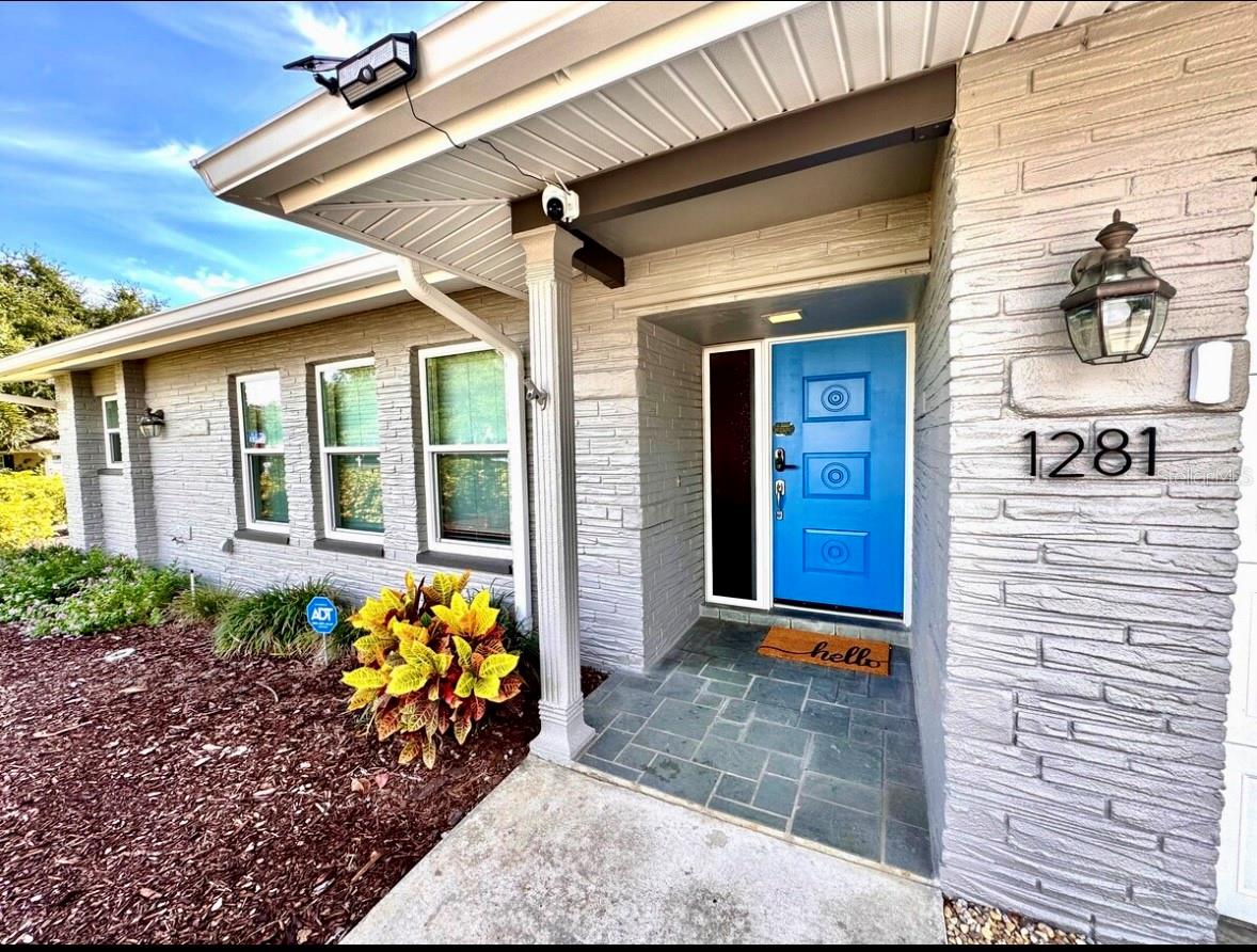 Image 4 of 40 For 1281 Maple Street Sw