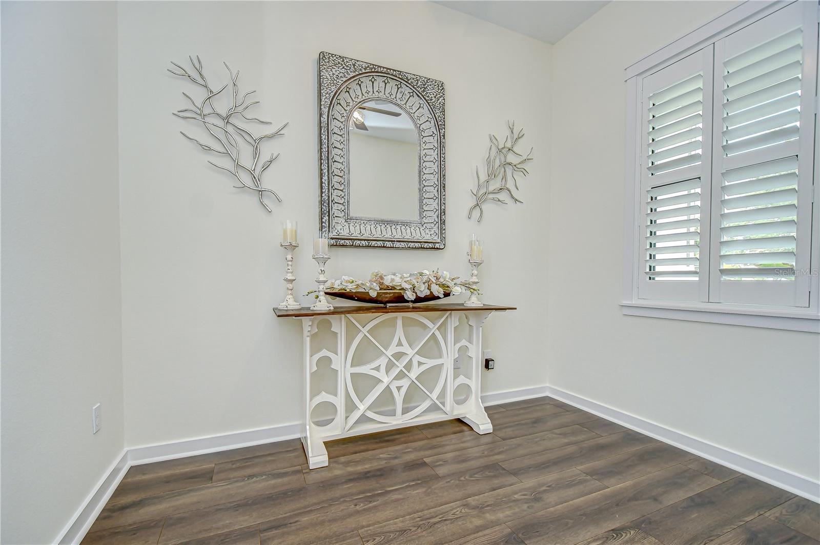 Image 10 of 41 For 4111 Boulevard