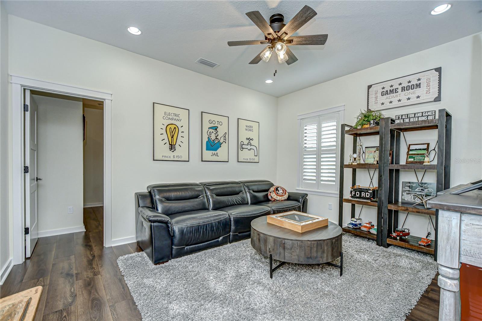 Image 27 of 41 For 4111 Boulevard
