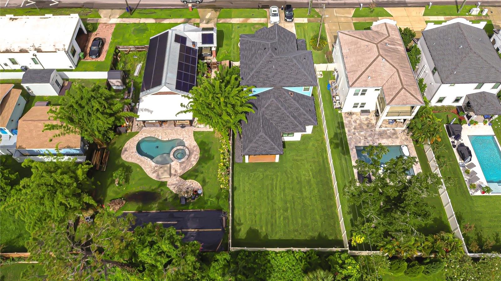 Image 3 of 41 For 4111 Boulevard