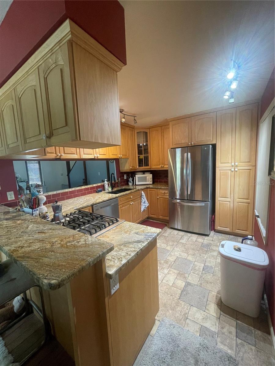 Image 13 of 38 For 13150 72nd Terrace