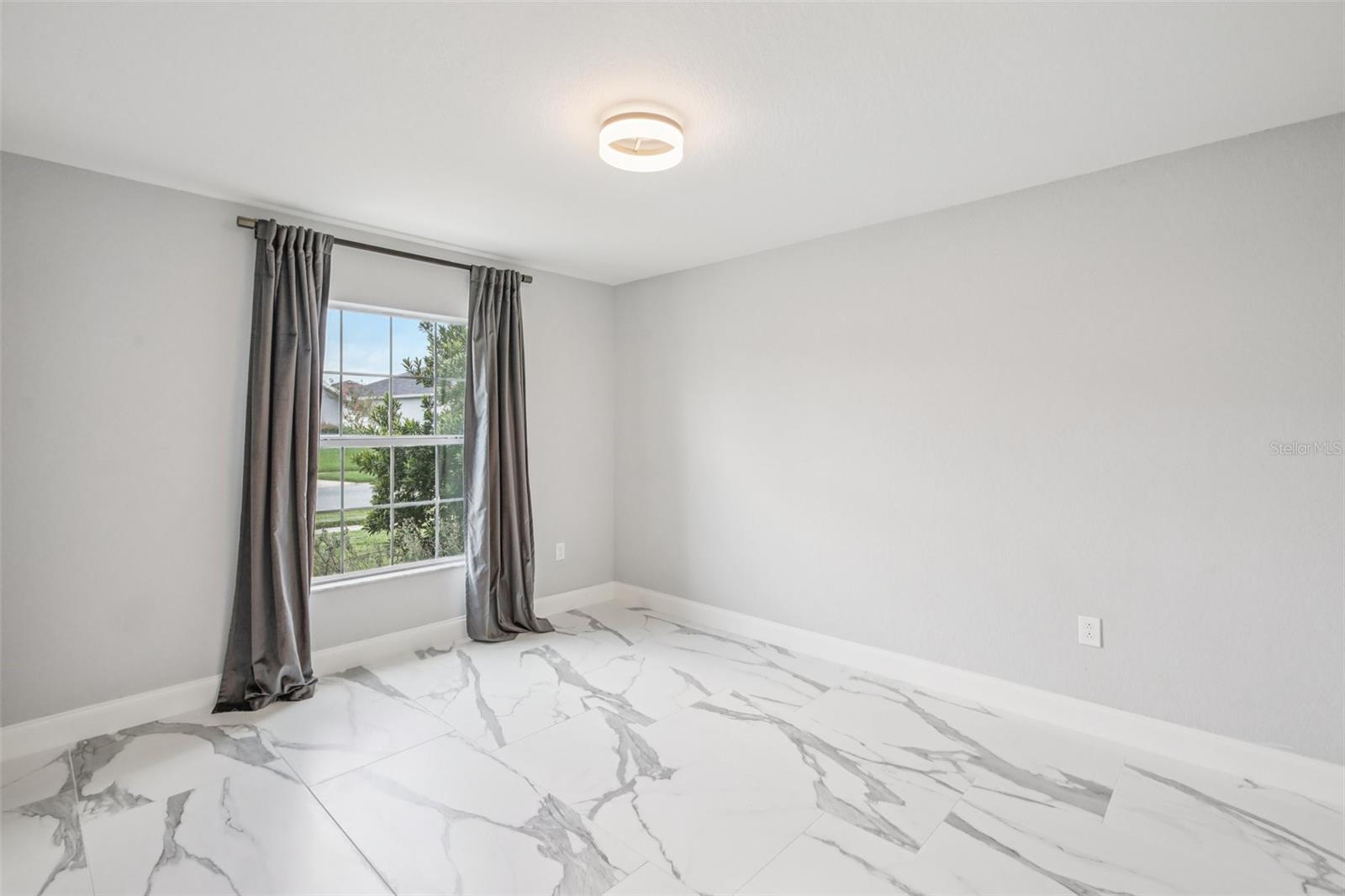 Image 17 of 29 For 4036 Shearwater Street