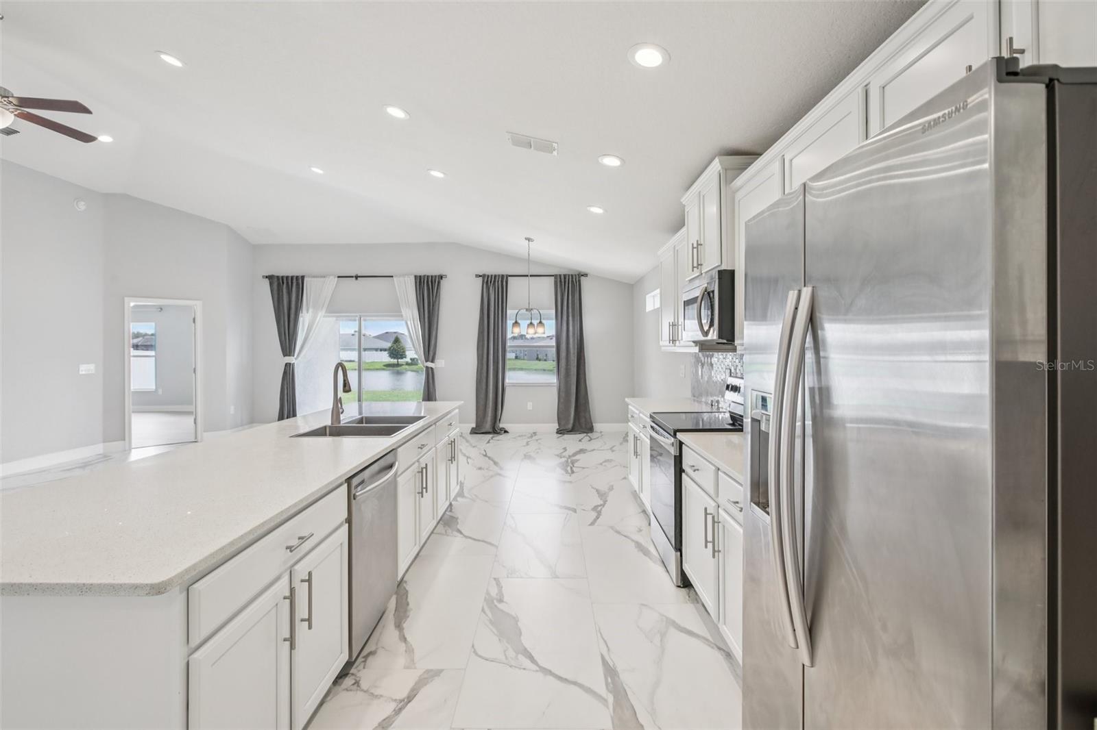 Image 8 of 29 For 4036 Shearwater Street