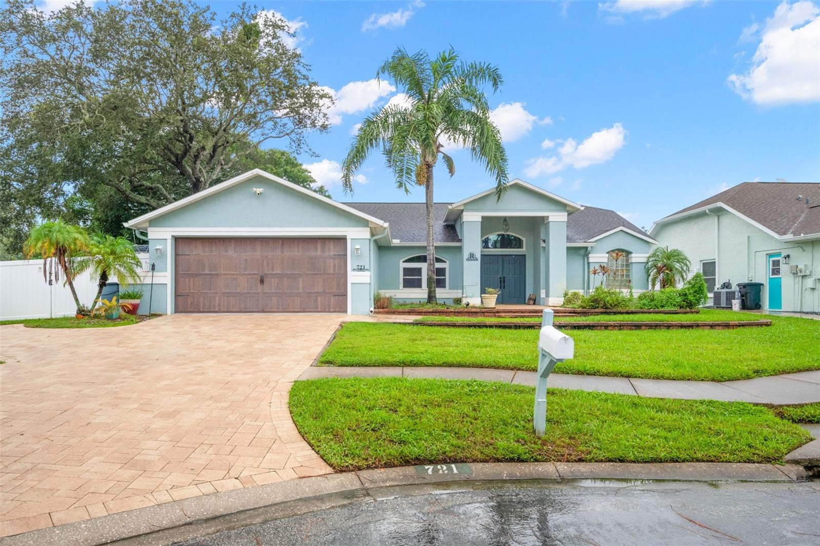 Image 3 of 45 For 721 Brittany Park Boulevard
