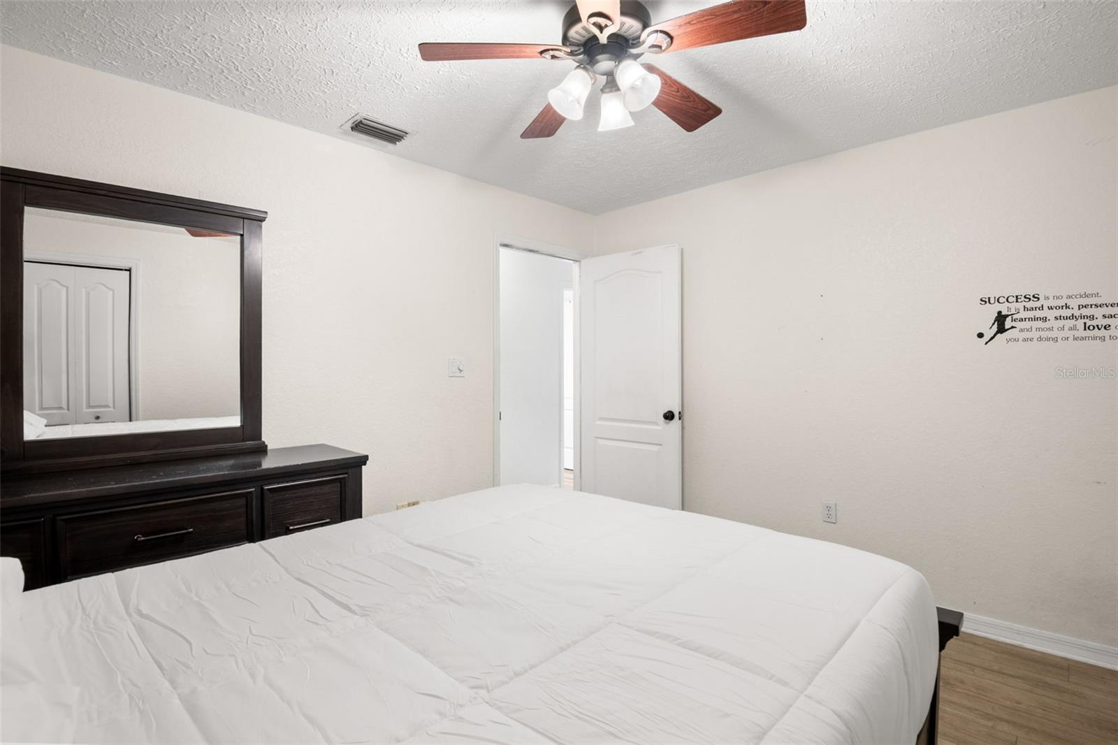 Image 32 of 45 For 721 Brittany Park Boulevard