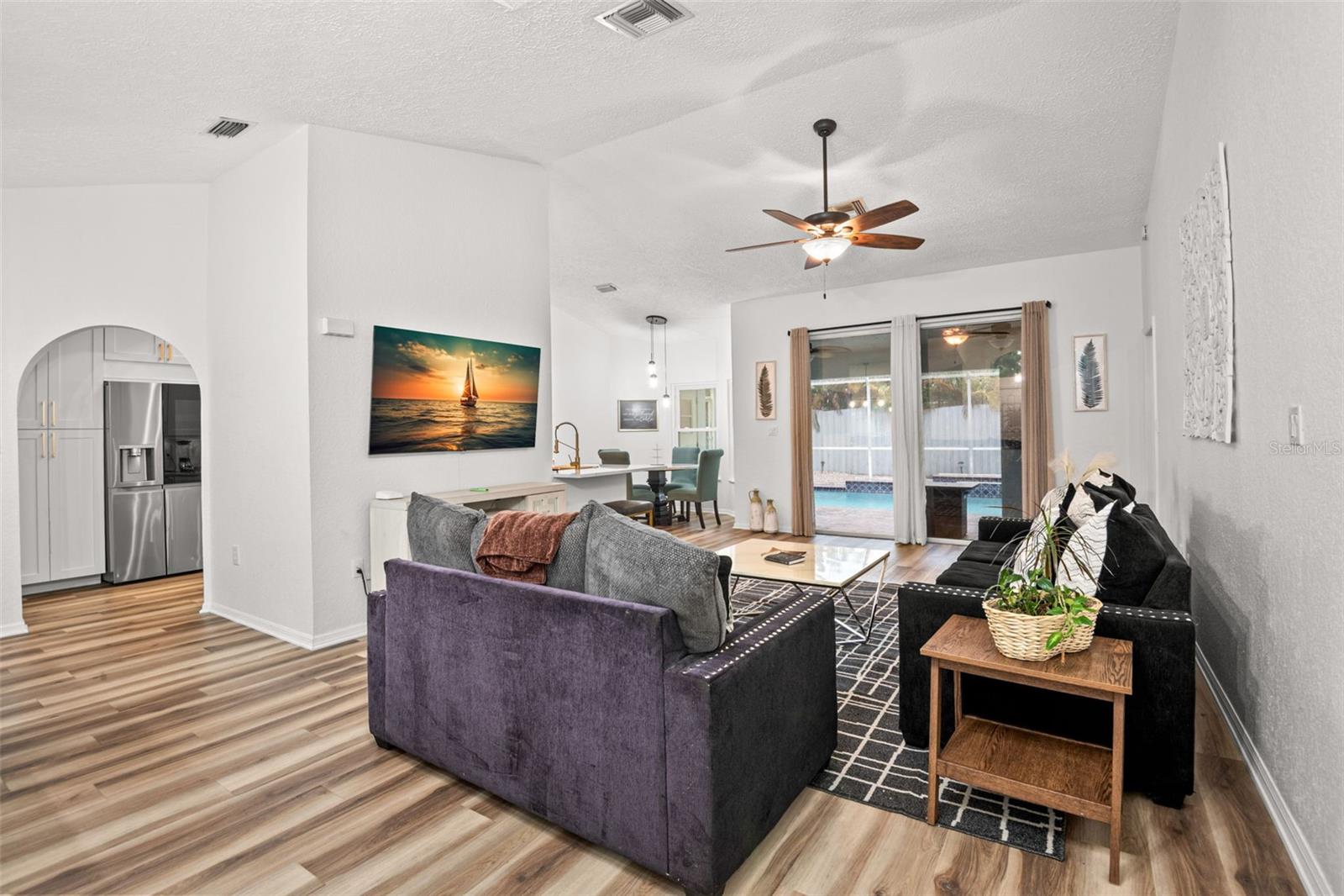 Image 5 of 45 For 721 Brittany Park Boulevard