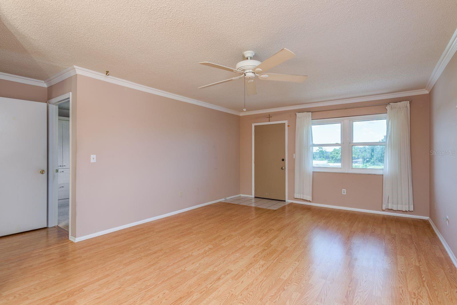 Image 14 of 59 For 7975 58th Avenue N 409