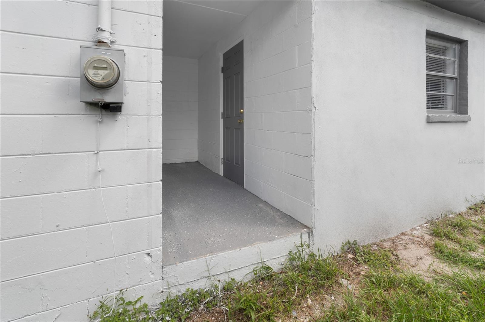 Image 28 of 30 For 4404 Troy Street