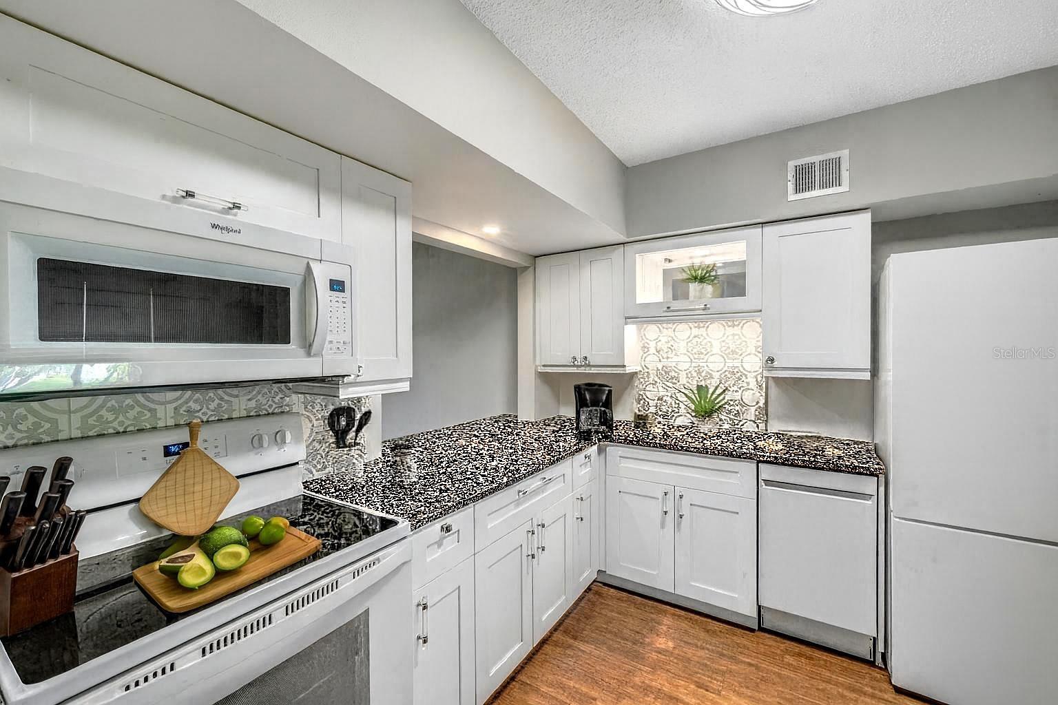 Image 12 of 34 For 2400 Columbia Drive 28