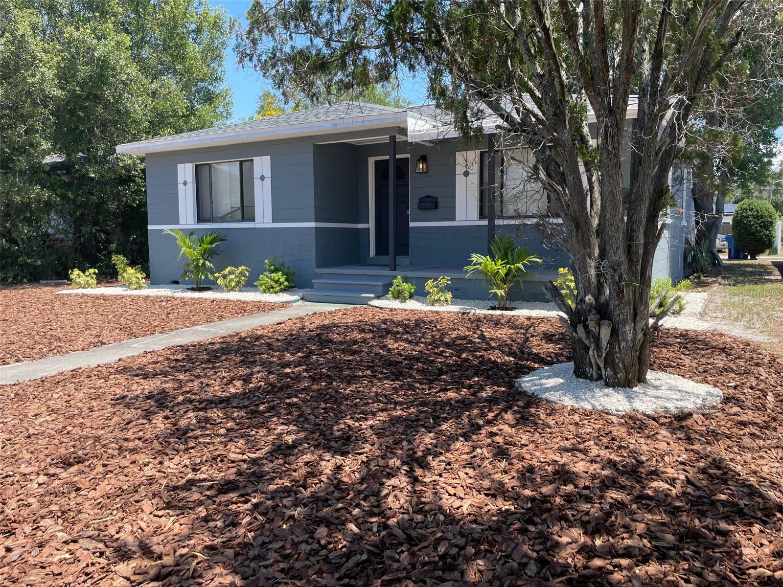 Image 2 of 19 For 3028 9th Avenue N