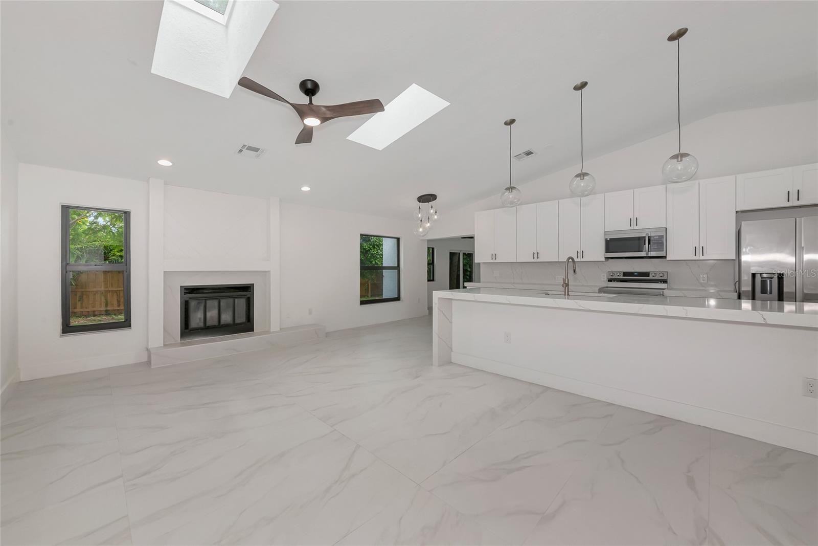 Image 33 of 53 For 1658 Ridgewood Lane