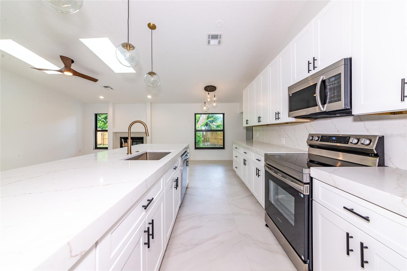 Image 37 of 53 For 1658 Ridgewood Lane