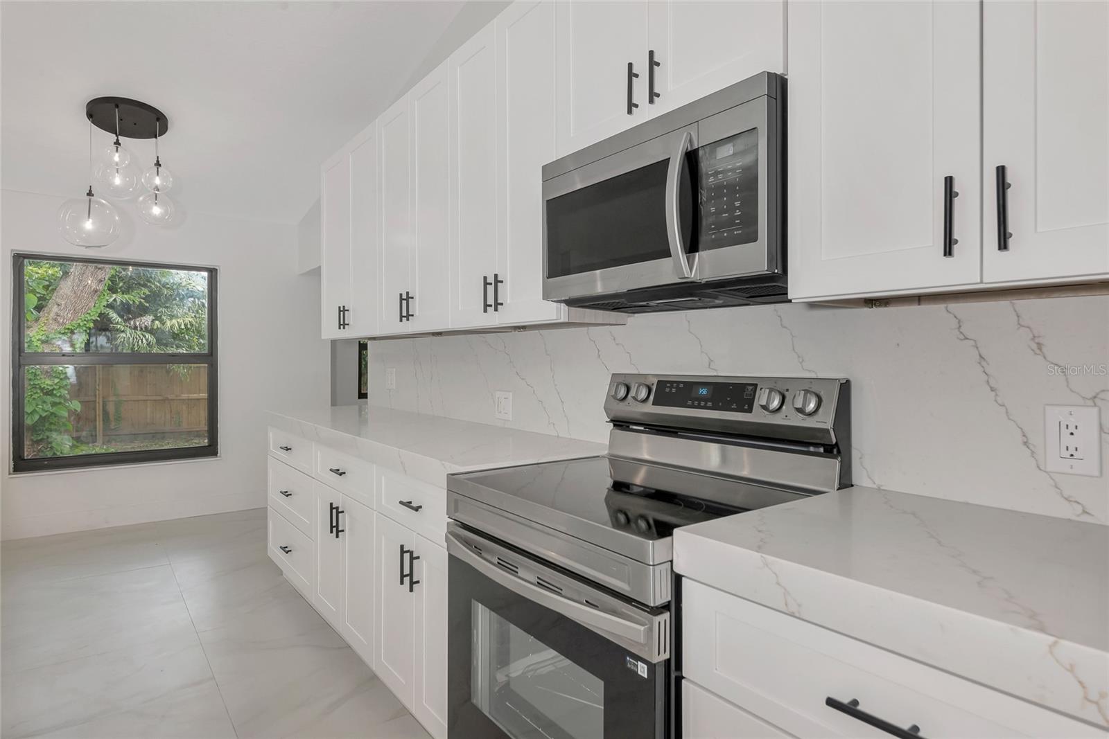 Image 39 of 53 For 1658 Ridgewood Lane