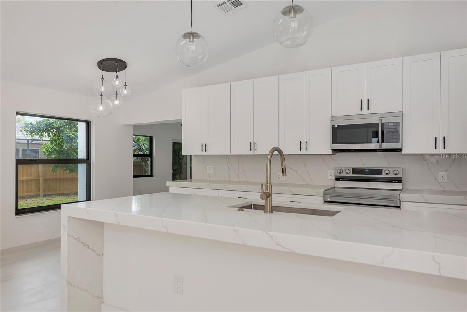 Image 43 of 53 For 1658 Ridgewood Lane