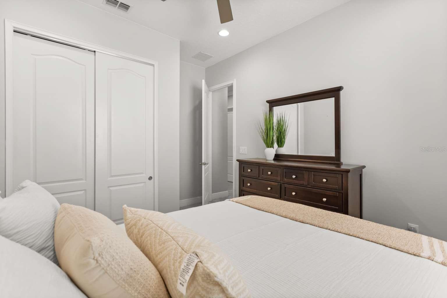 Image 22 of 45 For 9871 Winnington Street